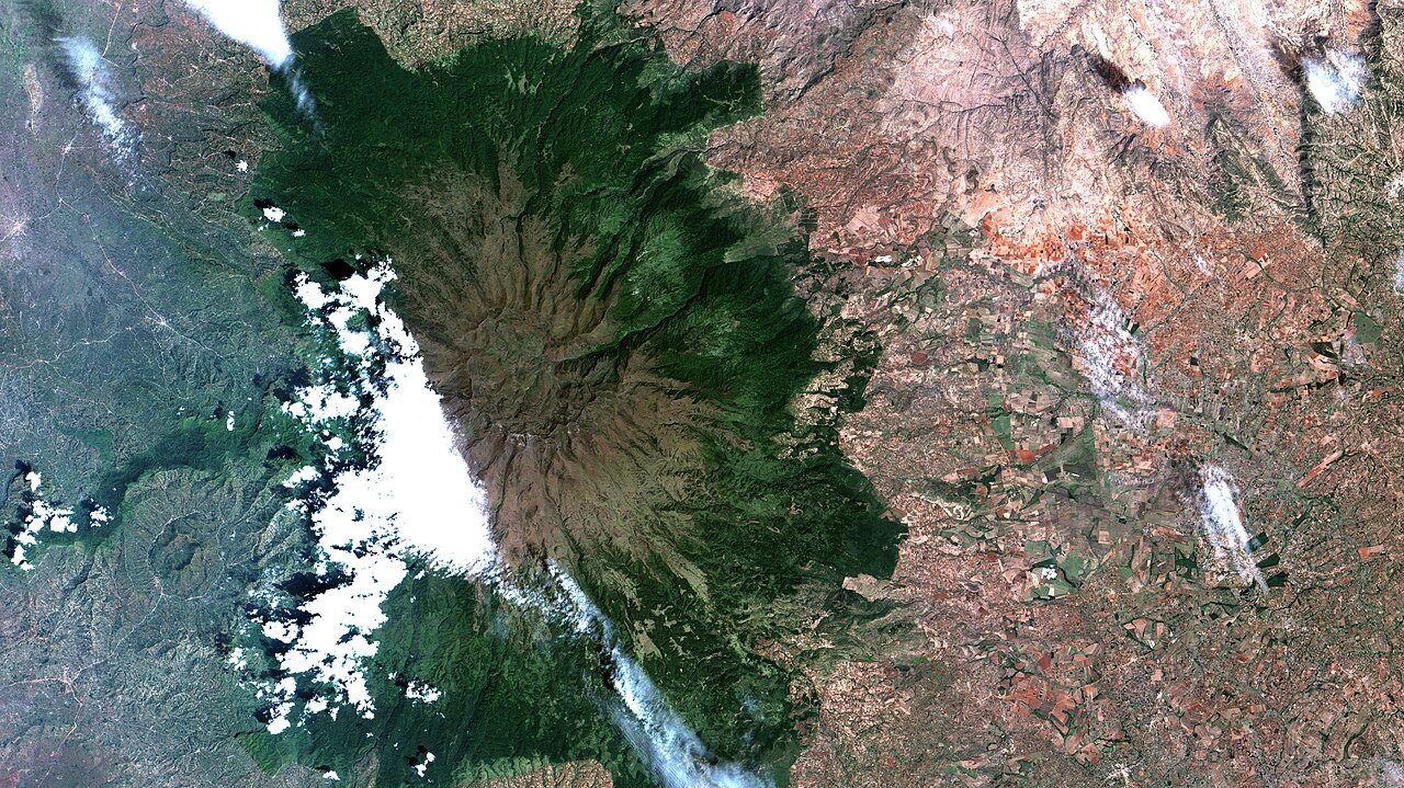 Agricultural Landscapes Responding to Climate Change: Uganda